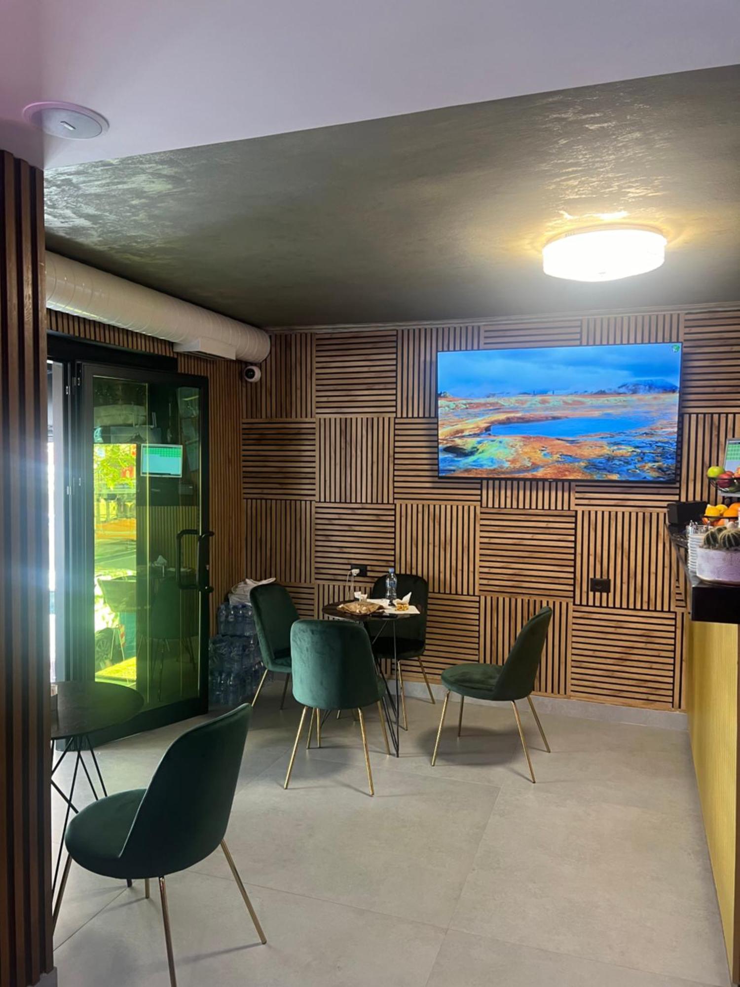 Holiday Apartments * Tiranë